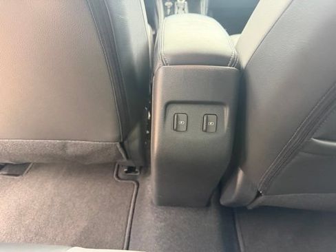 Used 2024 Nissan Kicks SR w/ SR Premium Package FWD image 14
