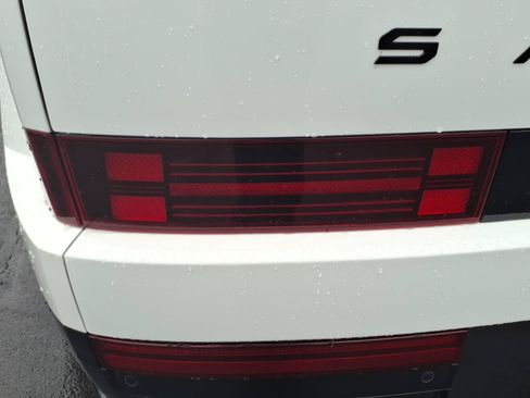 Used 2025 Hyundai Santa Fe Calligraphy AWD/4WD image 16