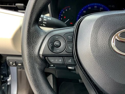 Used 2022 Toyota Corolla LE FWD image 23