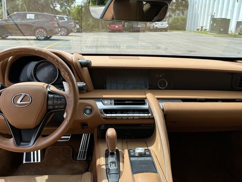 Used 2020 Lexus LC 500 Coupe w/ Touring Package RWD image 30