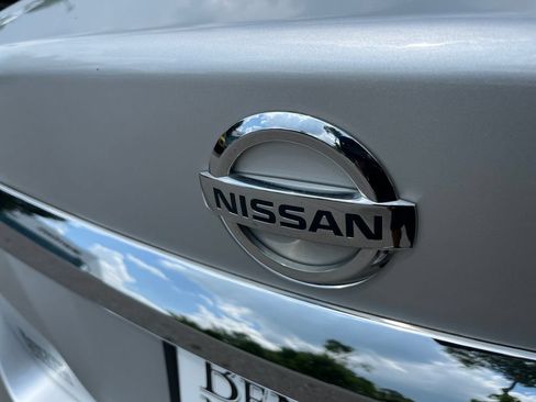 Used 2013 Nissan Altima 2.5 SV FWD image 39