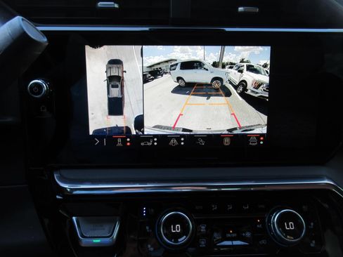 Used 2024 GMC Sierra 3500 Denali Ultimate AWD/4WD image 30