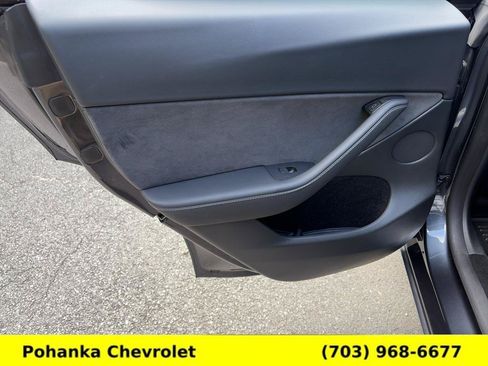 Used 2024 Tesla Model Y Long Range RWD image 18