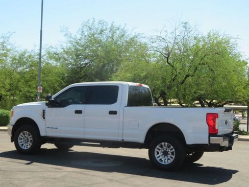 Used 2019 Ford F250 XLT AWD/4WD image 5