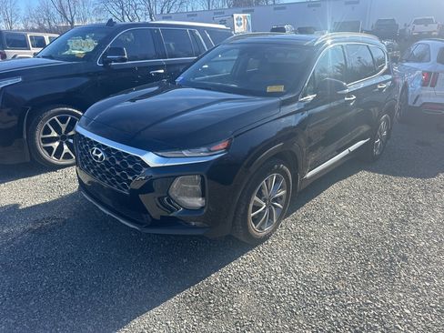 Used 2020 Hyundai Santa Fe SEL w/ Convenience + Premium Package image 3
