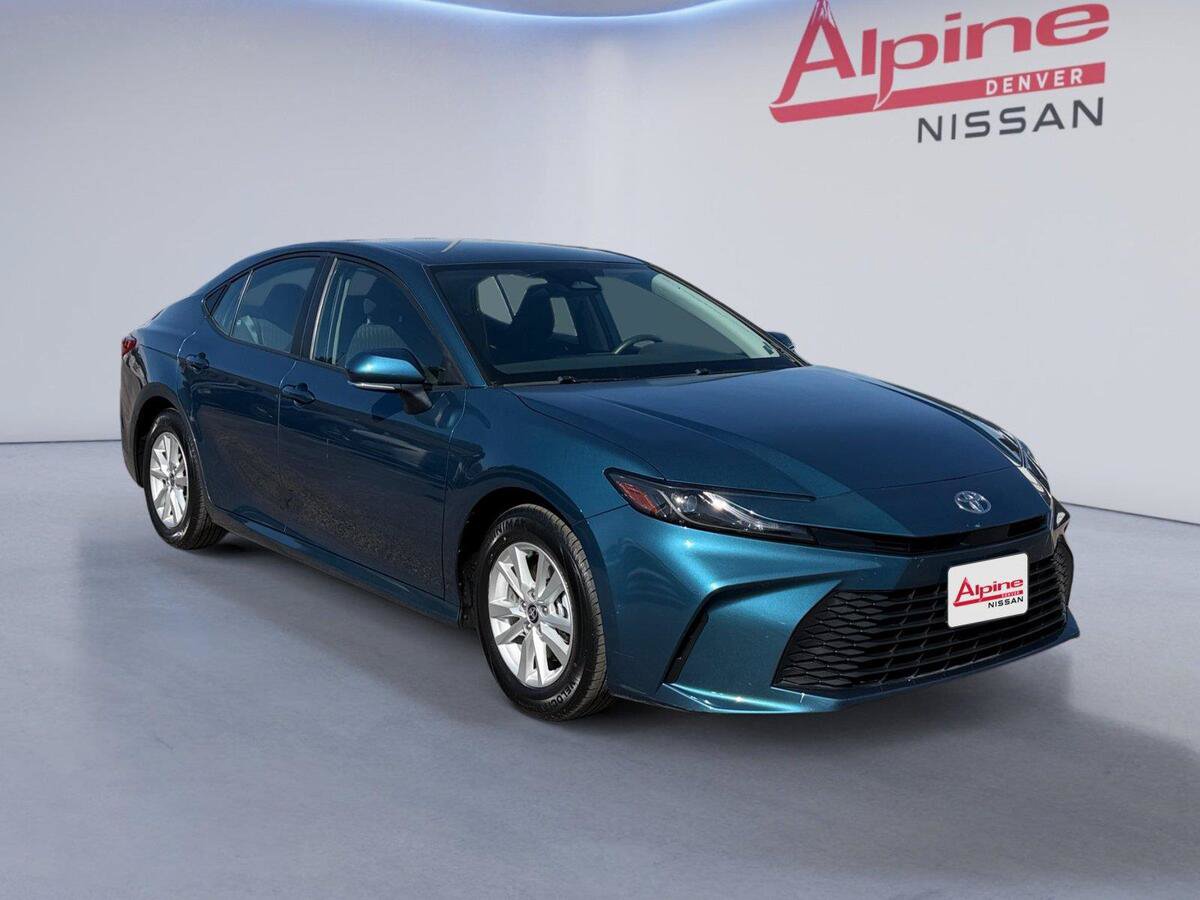 Used 2025 Toyota Camry LE FWD image 7