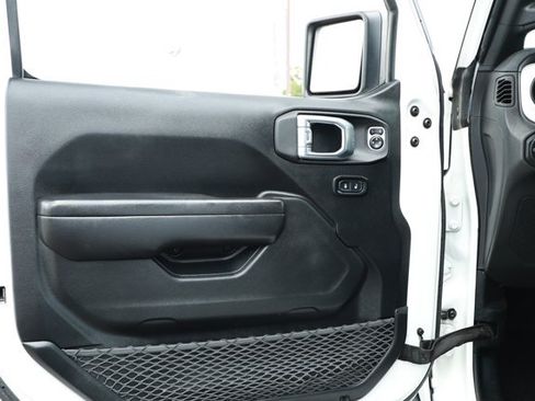 Used 2021 Jeep Wrangler Unlimited Sport AWD/4WD image 21