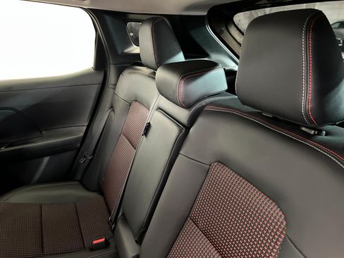 New 2026 Nissan Kicks SR AWD/4WD image 20