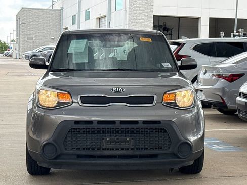 Used 2016 Kia Soul FWD image 3