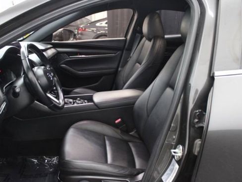 Used 2019 MAZDA MAZDA3 AWD Hatchback image 12