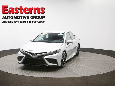 Used 2024 Toyota Camry SE image 52