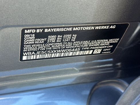 Used 2019 BMW 540i w/ Executive Package RWD image 40