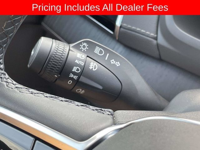 Used 2025 Volvo XC90 T8 Ultra w/ Protection Package Premier AWD/4WD image 31