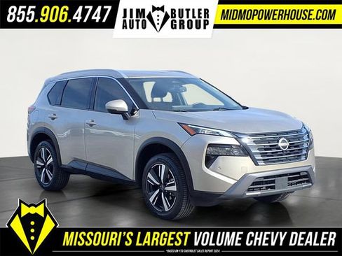 Used 2024 Nissan Rogue SL image 30