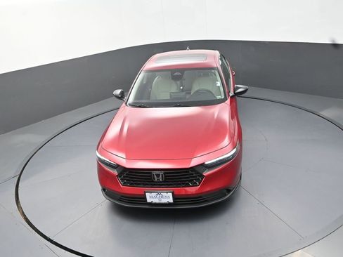 Used 2025 Honda Accord SE image 15