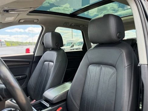 Used 2018 Audi Q5 2.0T Premium Plus w/ Premium Plus Package AWD/4WD image 14