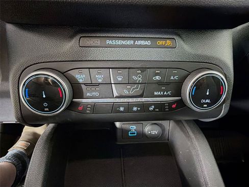 Used 2023 Ford Escape Active AWD/4WD image 21
