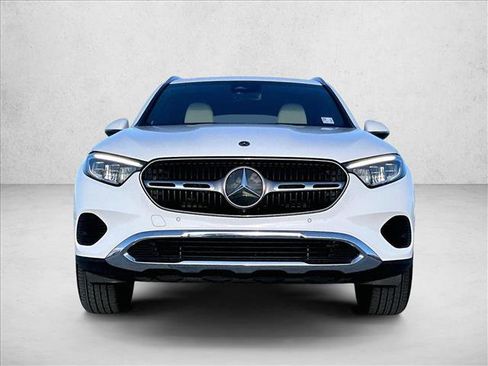 Certified 2023 Mercedes-Benz GLC 300 image 3