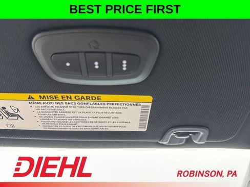 New 2026 Chrysler Pacifica Limited w/ S Appearance Package AWD/4WD image 38