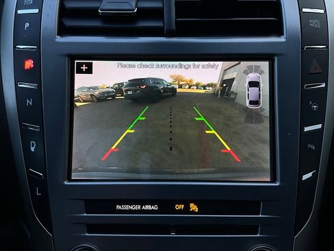 Used 2019 Lincoln MKZ Reserve w/ Luxury Package image 34