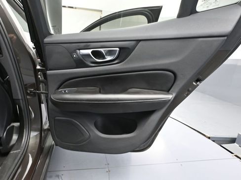 Used 2022 Volvo S60 T8 R-Design Expression AWD/4WD image 41
