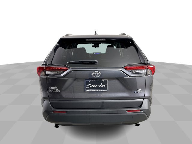 Used 2025 Toyota RAV4 LE AWD/4WD image 7