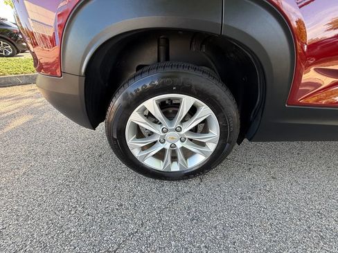 Used 2022 Chevrolet TrailBlazer LS AWD/4WD image 30