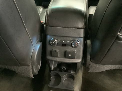Used 2015 Ford Explorer Sport image 35