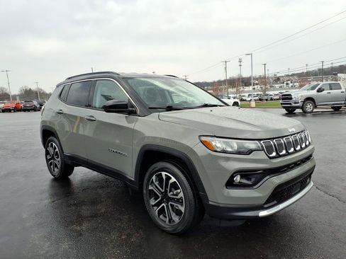 Used 2022 Jeep Compass Limited AWD/4WD image 7