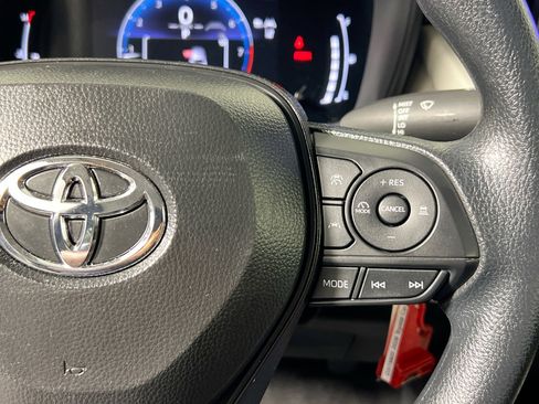 Used 2026 Toyota Corolla LE FWD image 18
