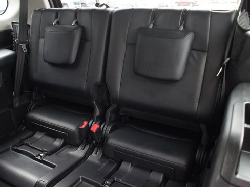 Used 2024 Toyota 4Runner Limited AWD/4WD image 17