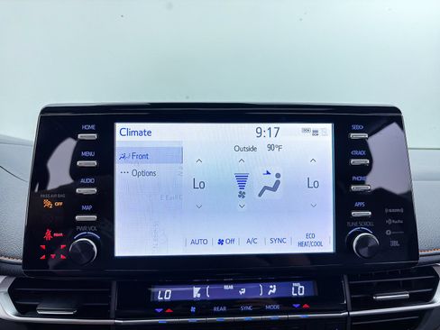 Used 2022 Toyota Sienna XSE w/ XSE Plus Package AWD/4WD image 28
