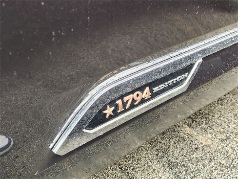 Used 2023 Toyota Tundra 1794 Edition image 9