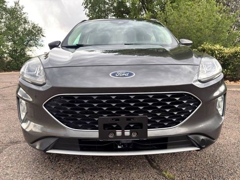 Used 2020 Ford Escape SEL AWD/4WD image 3