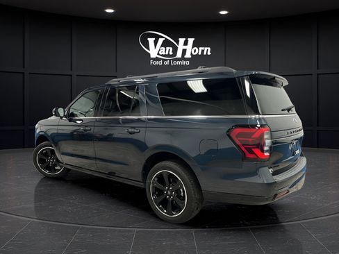 Used 2023 Ford Expedition Max Limited AWD/4WD image 5