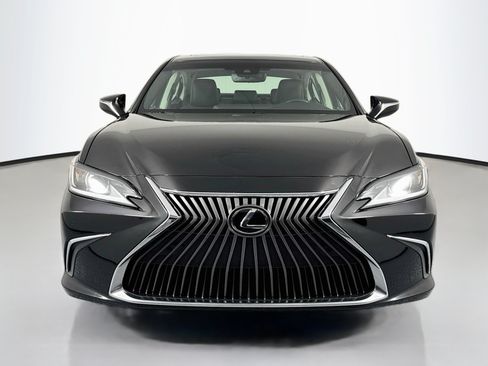 Used 2020 Lexus ES 350 w/ Premium Package FWD image 2