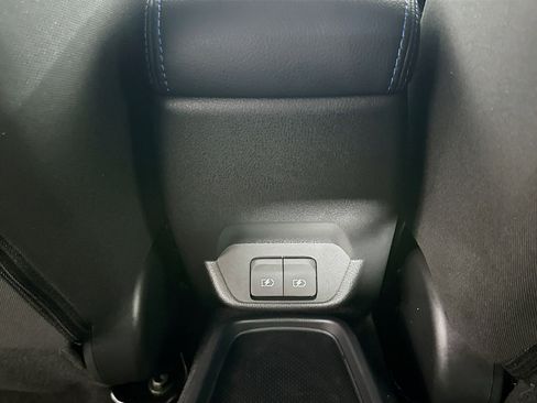 Used 2024 Nissan Leaf S FWD image 27