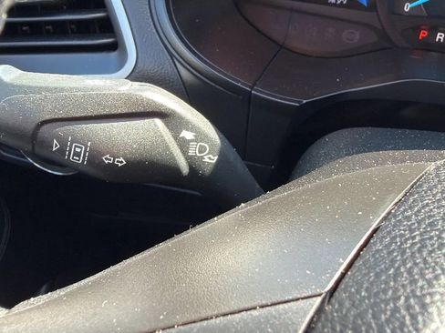 Used 2022 Ford Edge SEL AWD/4WD image 14