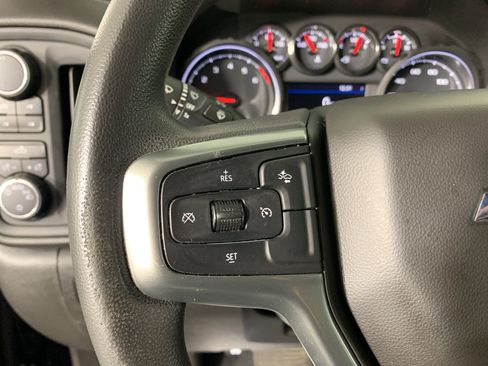 Used 2021 Chevrolet Silverado 1500 Custom Trail Boss w/ Safety Confidence Package AWD/4WD image 17