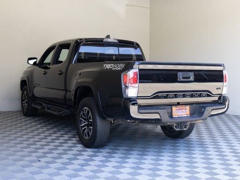 Used 2023 Toyota Tacoma TRD Sport image 13