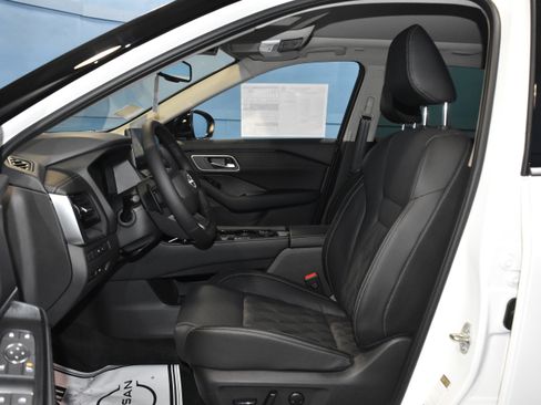 New 2026 Nissan Rogue Platinum w/ Platinum Premium Package AWD/4WD image 6