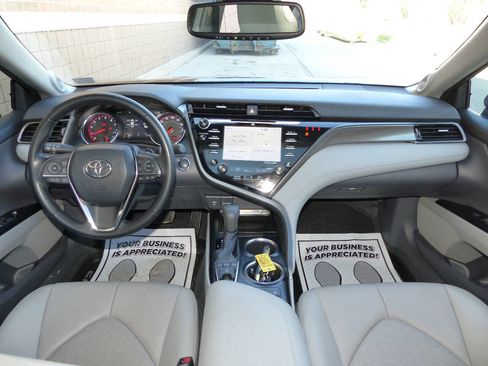 Used 2019 Toyota Camry XSE FWD image 45