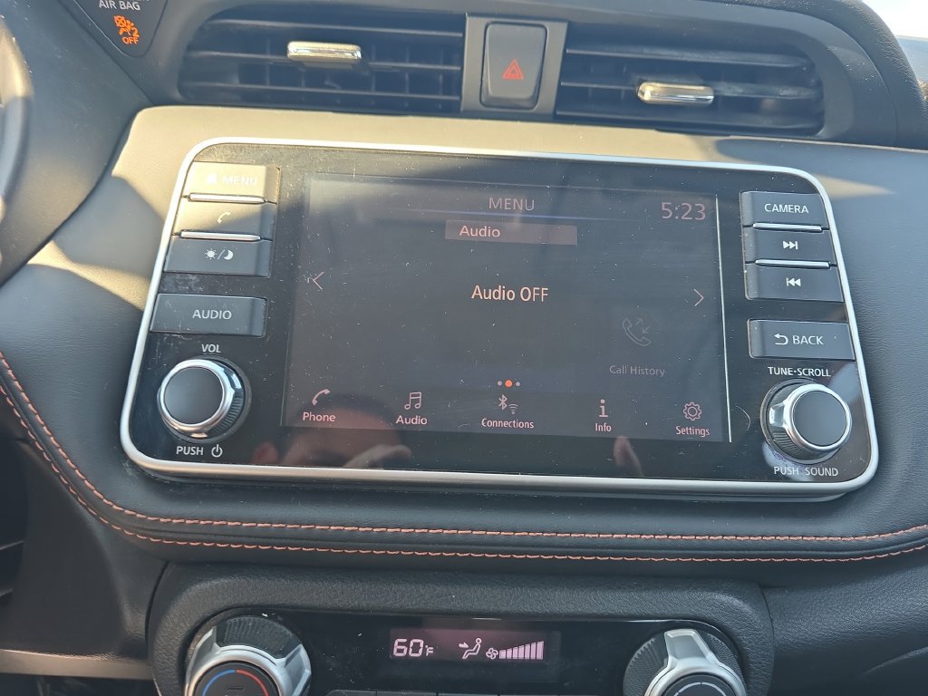 Used 2018 Nissan Kicks SR FWD image 24