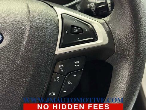 Used 2016 Ford Fusion SE image 36