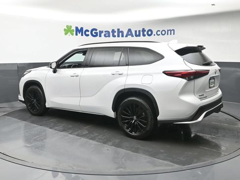 Used 2023 Toyota Highlander XSE AWD/4WD image 26