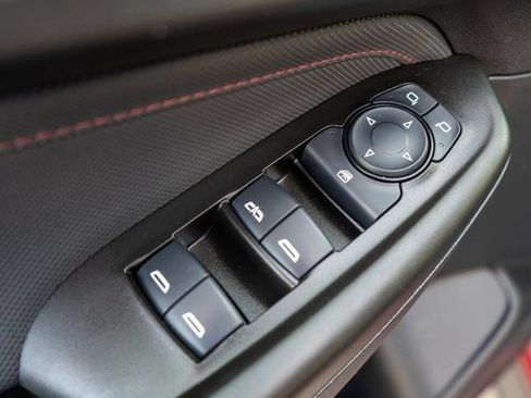 Used 2023 Chevrolet TrailBlazer RS FWD image 19
