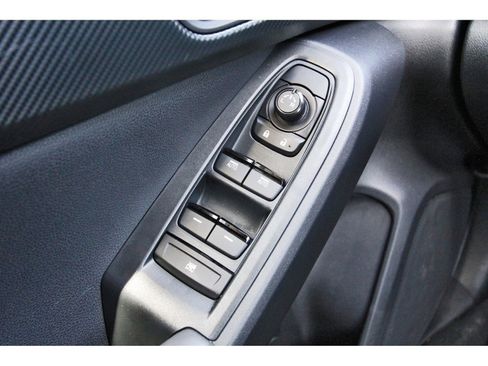 Certified 2025 Subaru Crosstrek 2.0i Premium image 21