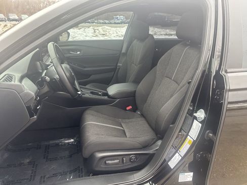 Used 2025 Honda Accord Sport image 31