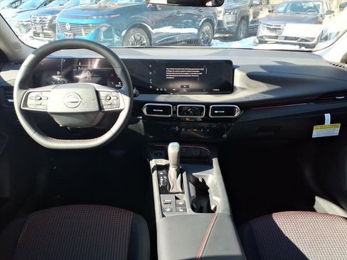 New 2026 Nissan Sentra SR w/ Floor Mat Package image 11