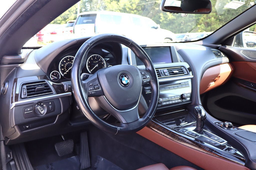 Used 2013 BMW 650i xDrive Convertible AWD/4WD image 23